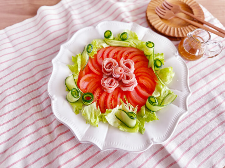 ブーケ風中華トマトサラダ
