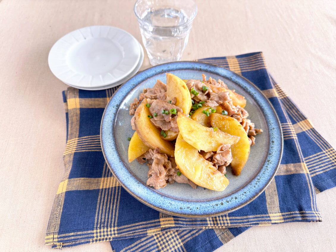 豚肉とジャガイモのソース照り焼き