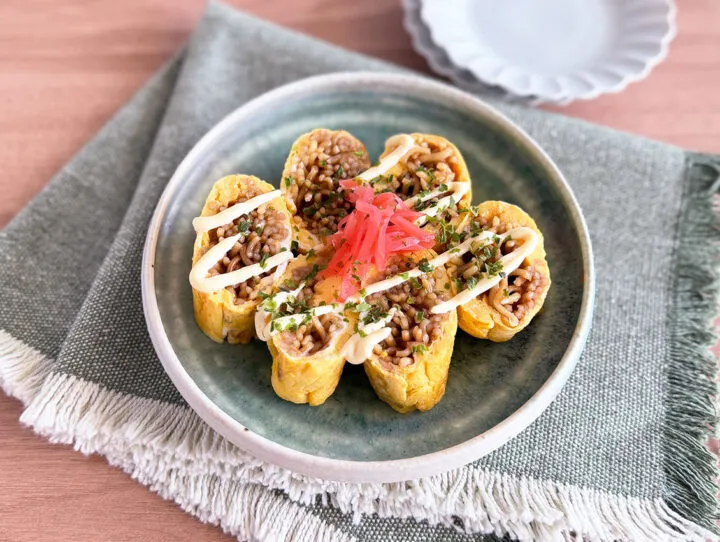 焼そば入りだし巻き卵